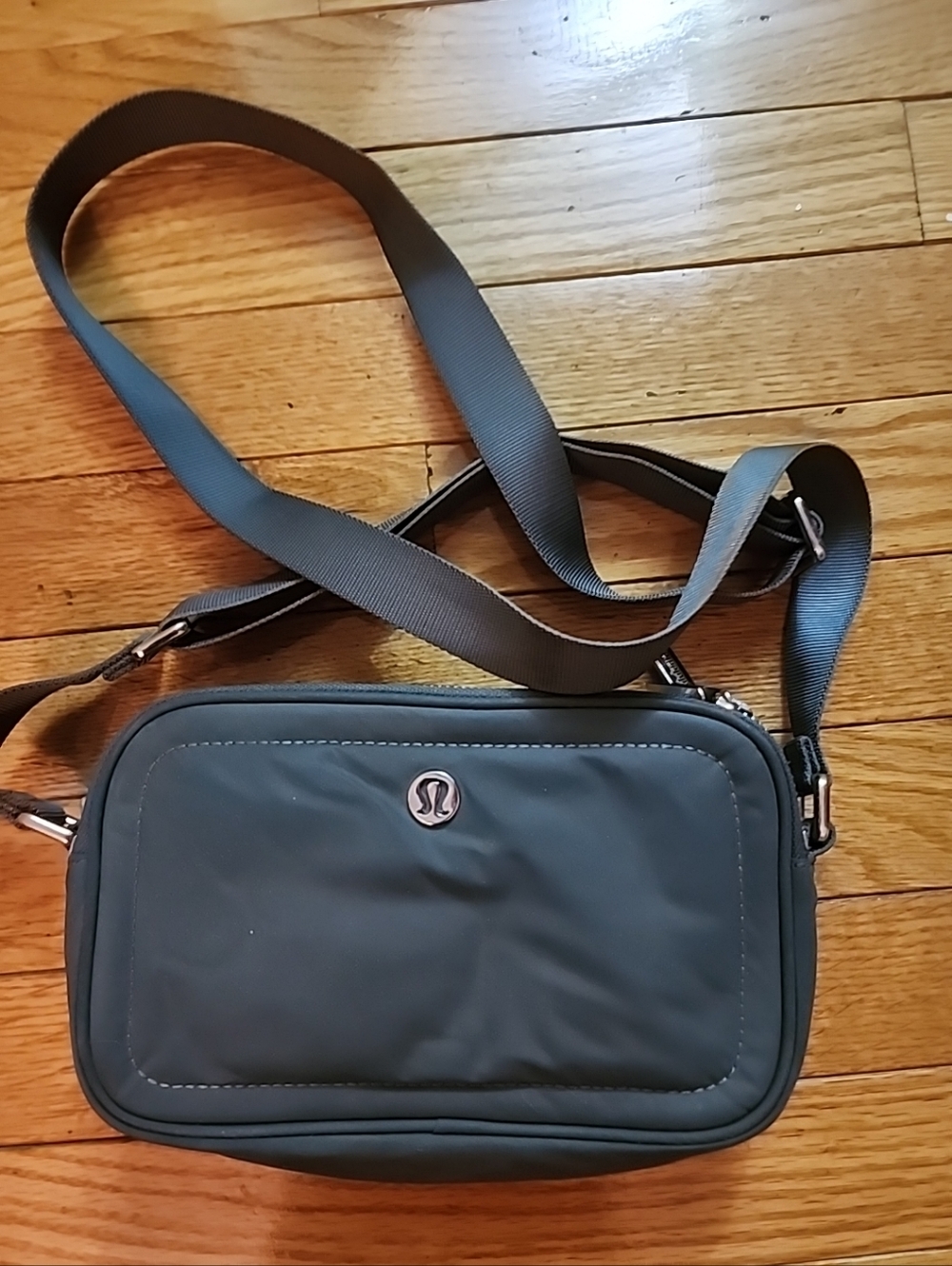 lululemon athletica Gray Women's Crossbody Camera Bag